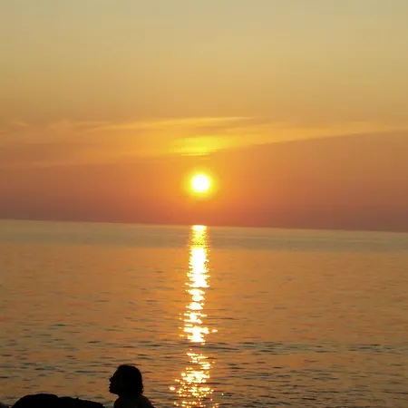 Casa Del Corso فندق مبيت وإفطار تافيانو